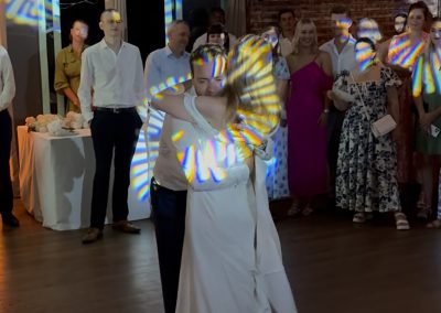 Les mariés de Many Events ouvrent le bal